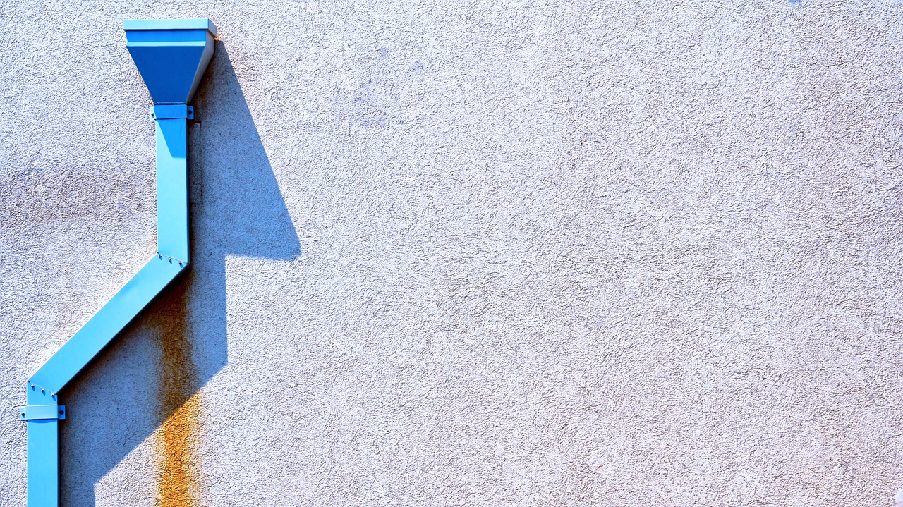 How to Declutter Your Home and Live More Simply